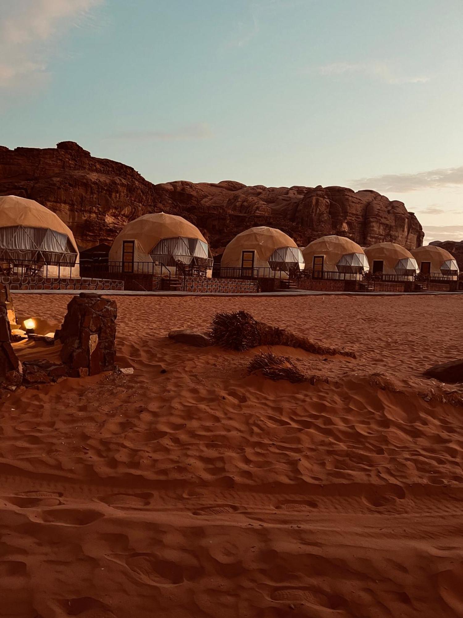 וואדי רם Revan Rum Luxury Camp מראה חיצוני תמונה