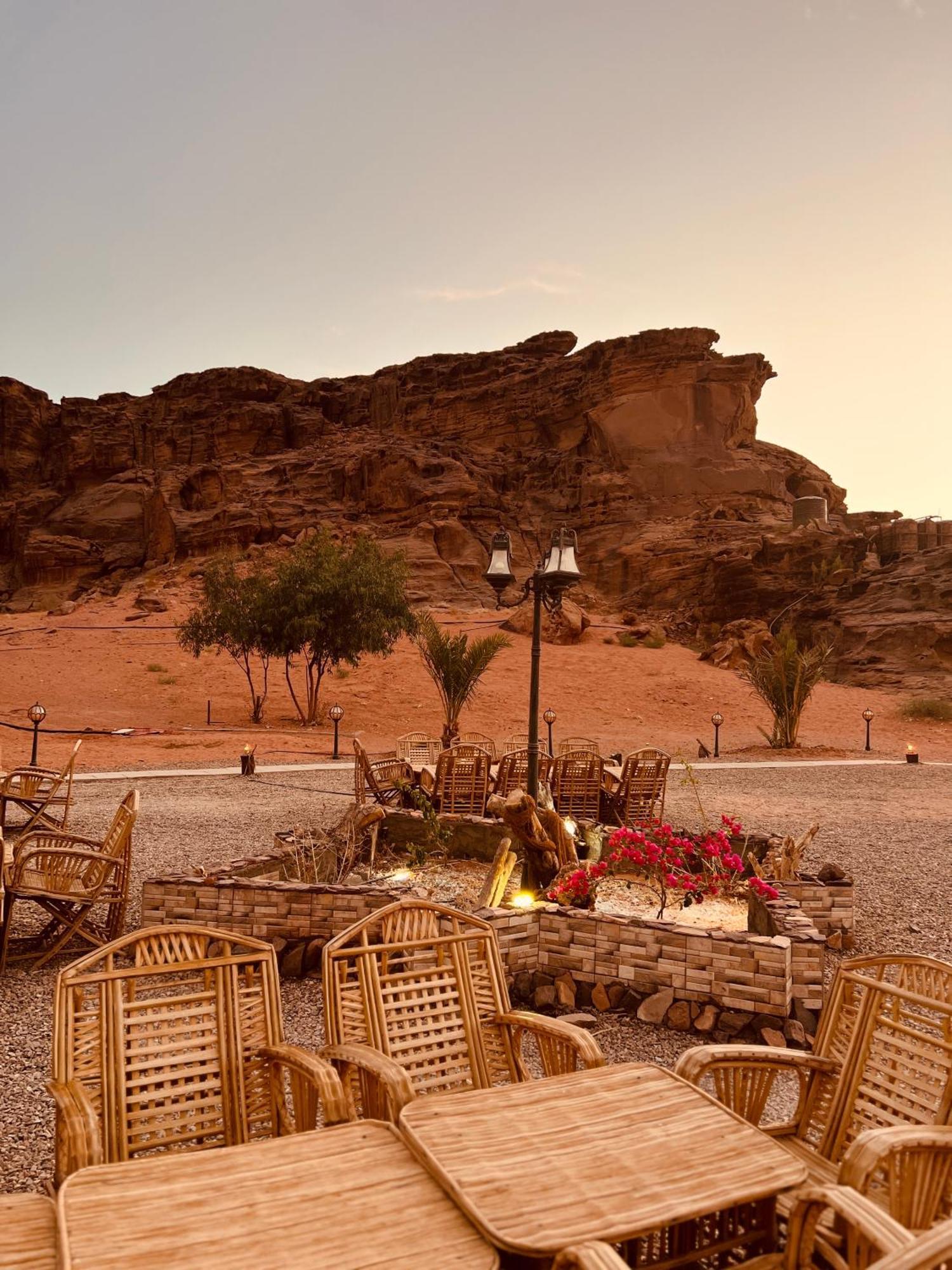 וואדי רם Revan Rum Luxury Camp מראה חיצוני תמונה