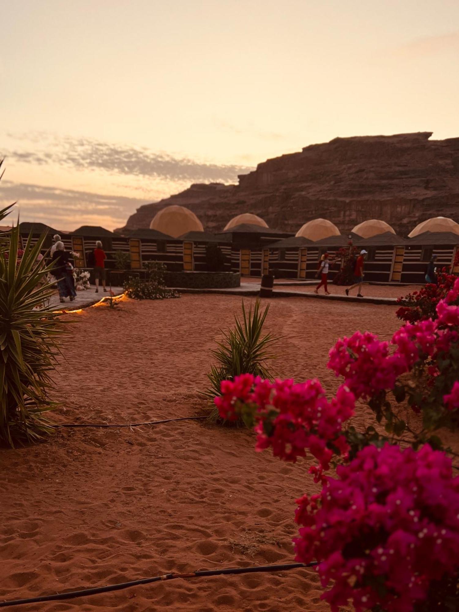 וואדי רם Revan Rum Luxury Camp מראה חיצוני תמונה